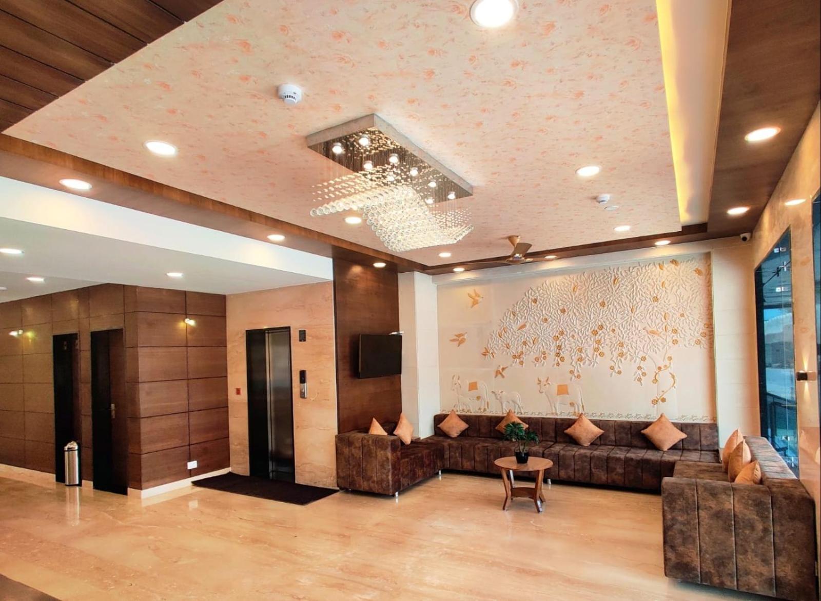 Opulence Inn - 500 Meters From Railway Station Udaipur Kültér fotó